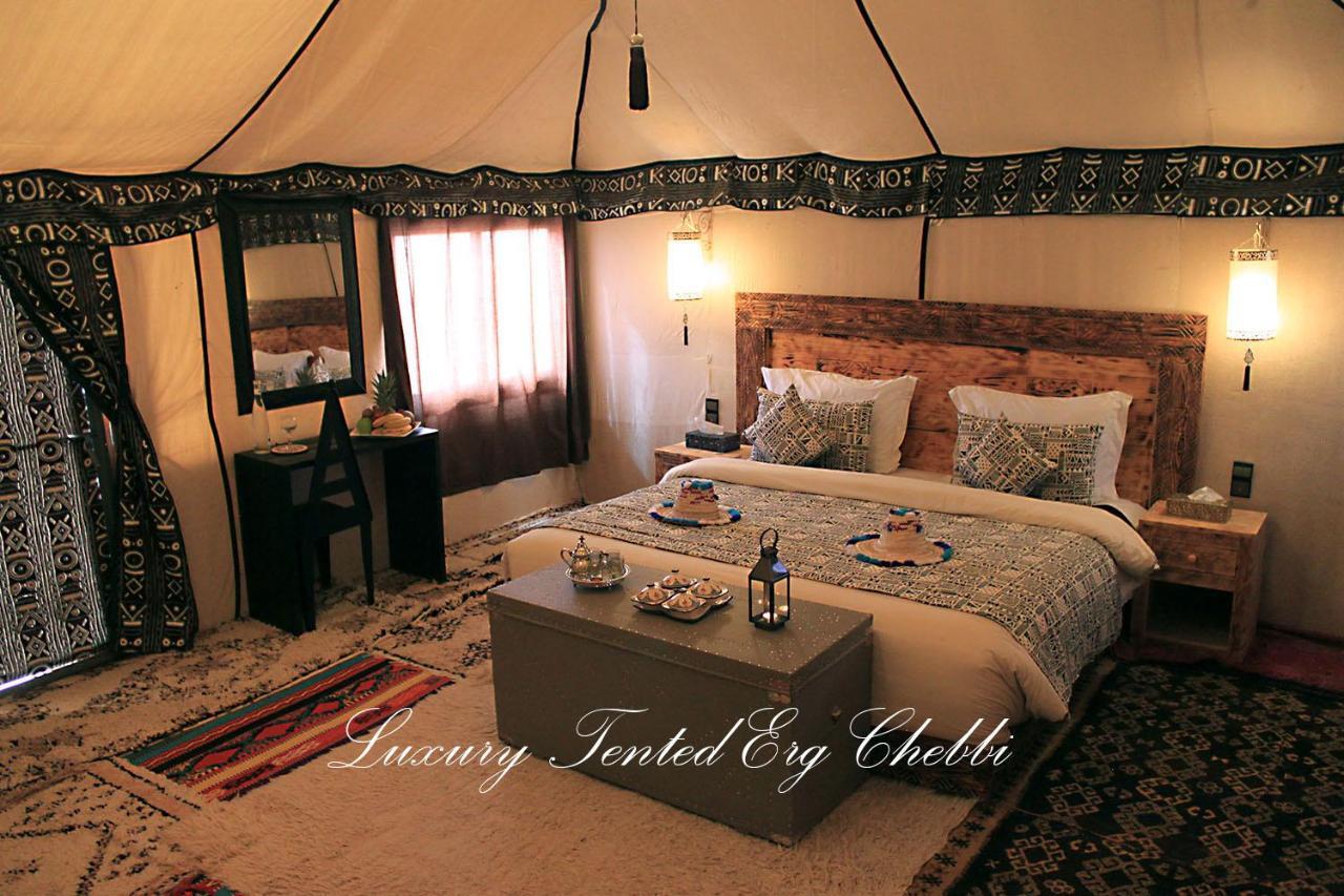 Luxury Tented Erg Chebbi مرزوكة المظهر الخارجي الصورة