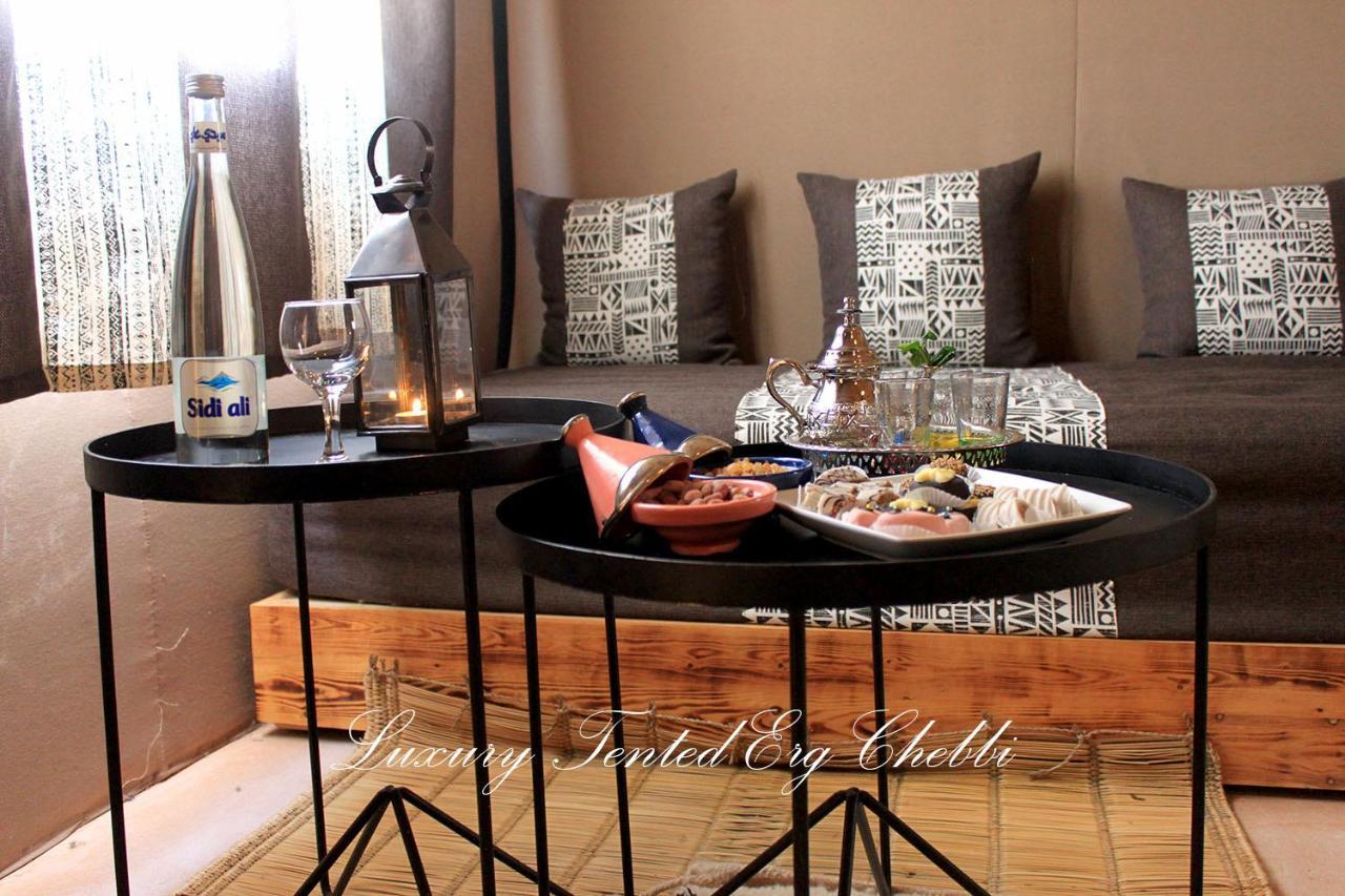 Luxury Tented Erg Chebbi مرزوكة المظهر الخارجي الصورة