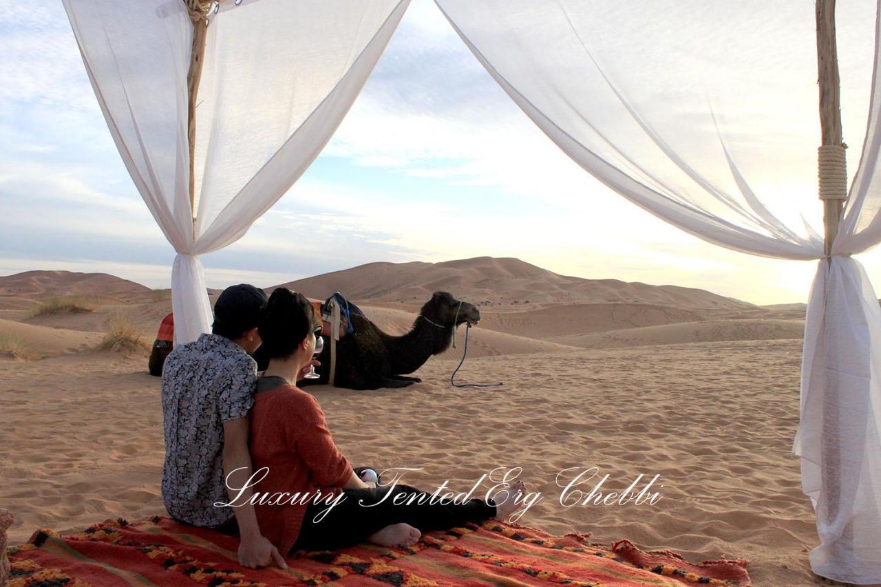 Luxury Tented Erg Chebbi مرزوكة المظهر الخارجي الصورة