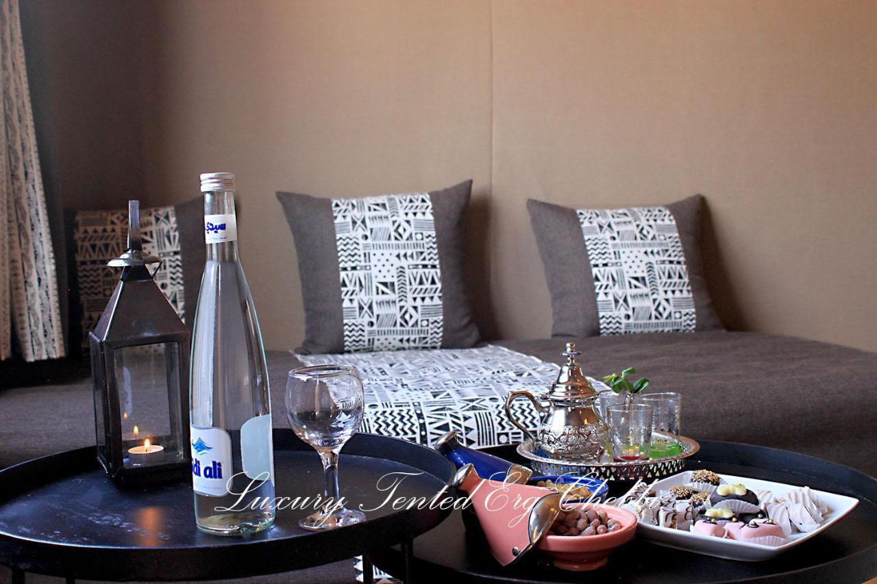Luxury Tented Erg Chebbi مرزوكة المظهر الخارجي الصورة