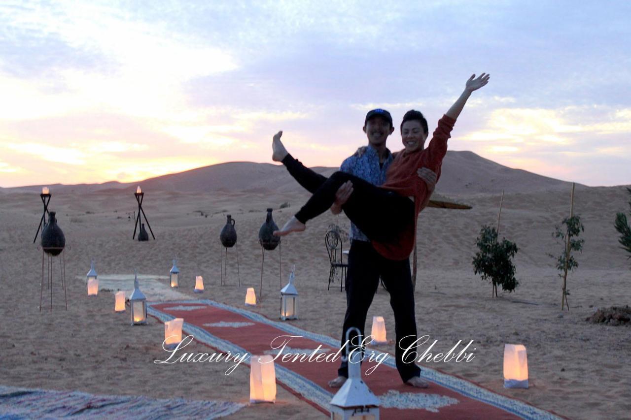 Luxury Tented Erg Chebbi مرزوكة المظهر الخارجي الصورة